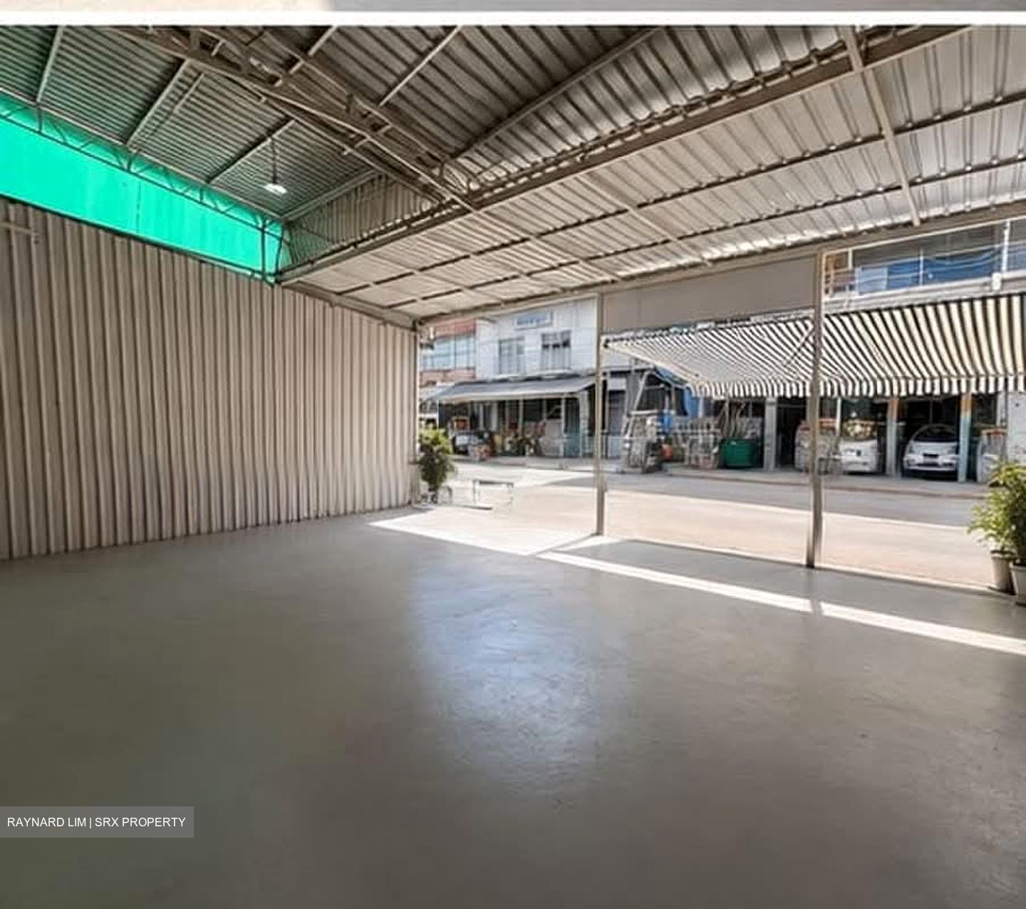 Senang Crescent (D14), Factory #602950241